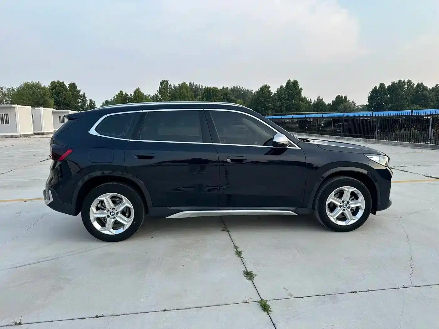 2023 BMW X1 sDrive20Li X Design Package — миниатюра 6