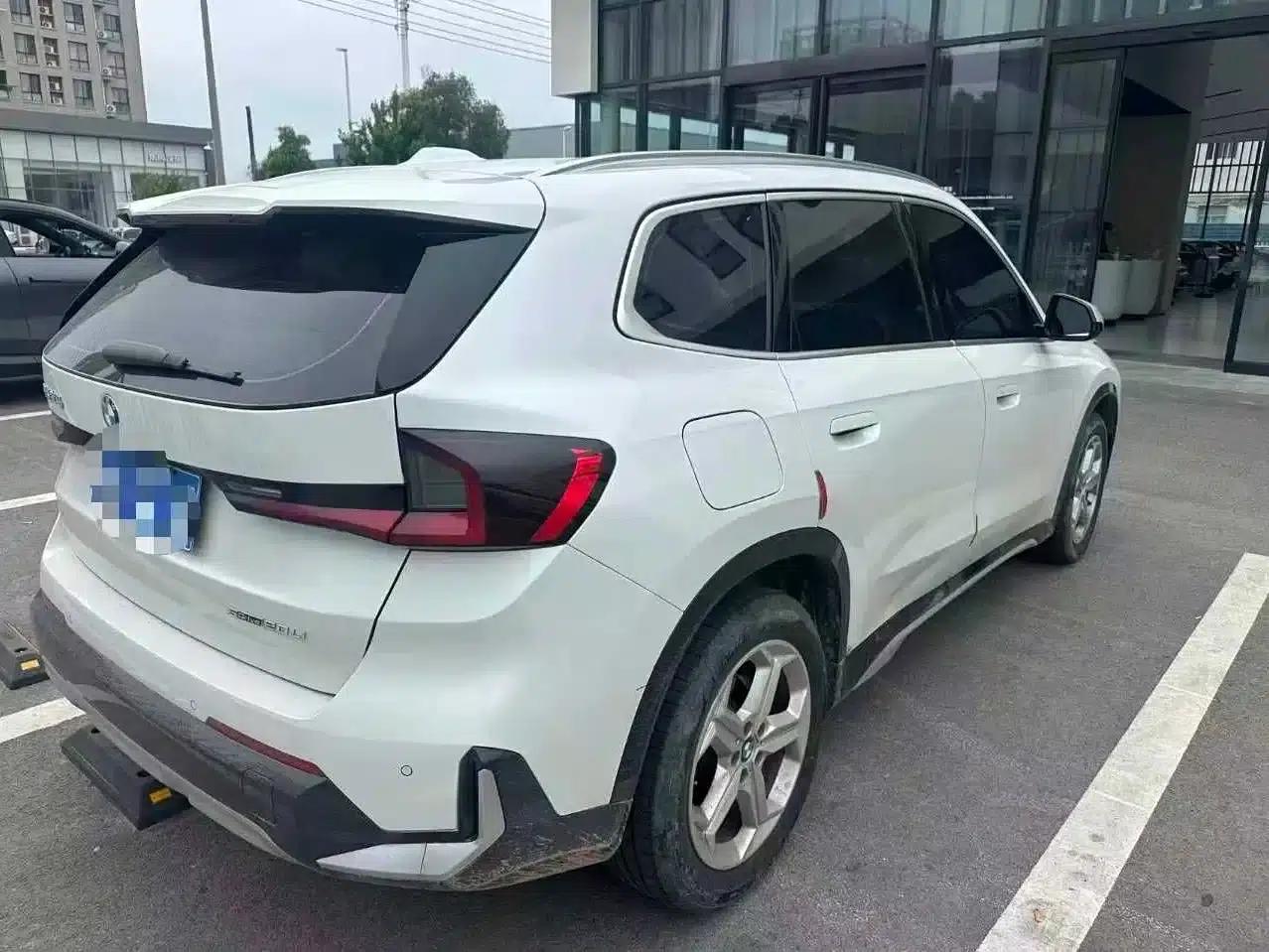 2023 BMW X1 sDrive20Li X Design Package — миниатюра 4