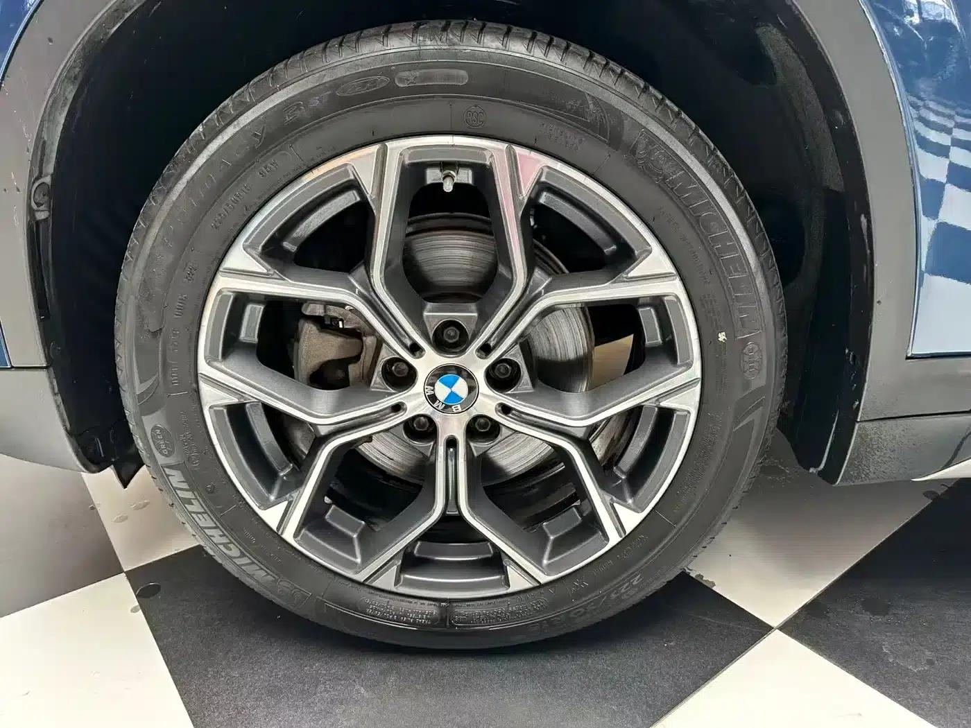 BMW X1 2021 sDrive20Li Fashion Edition — миниатюра 5