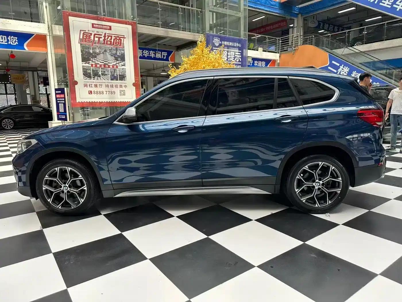 BMW X1 2021 sDrive20Li Fashion Edition — миниатюра 6