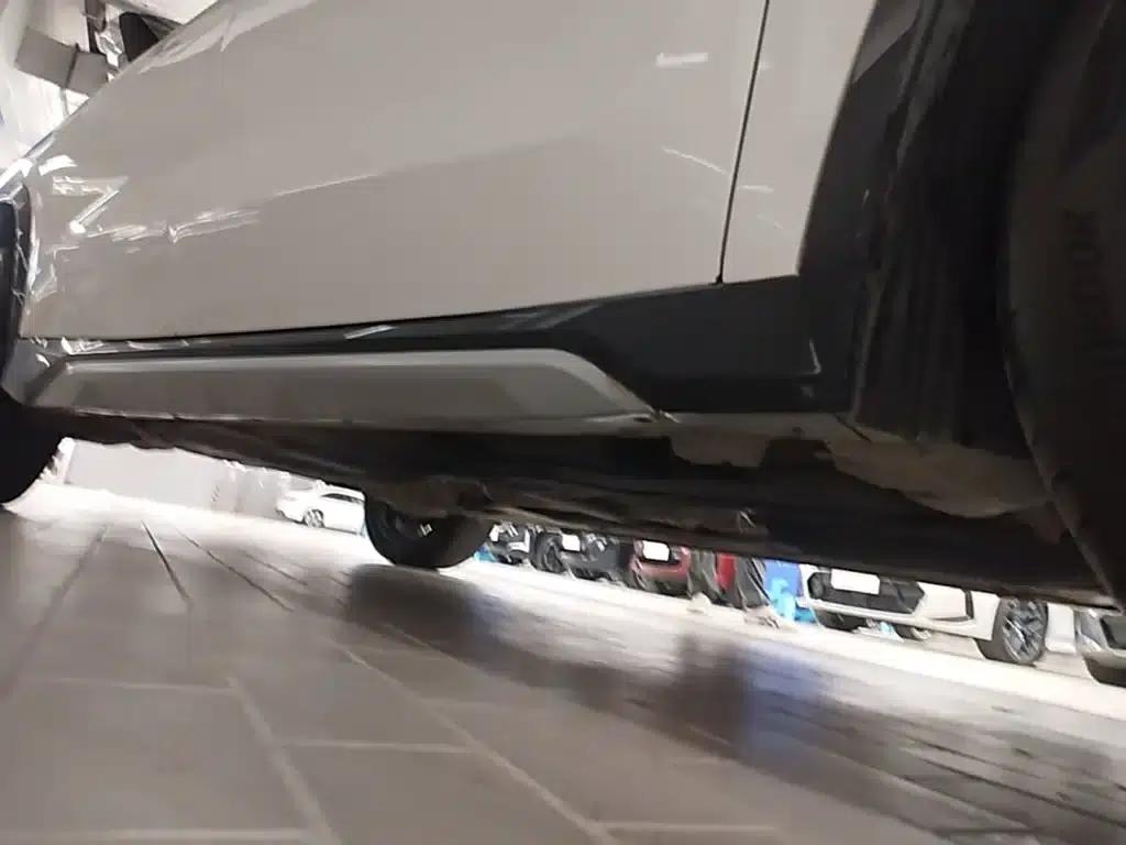 2023 BMW X1 sDrive25Li X Design Package — миниатюра 21