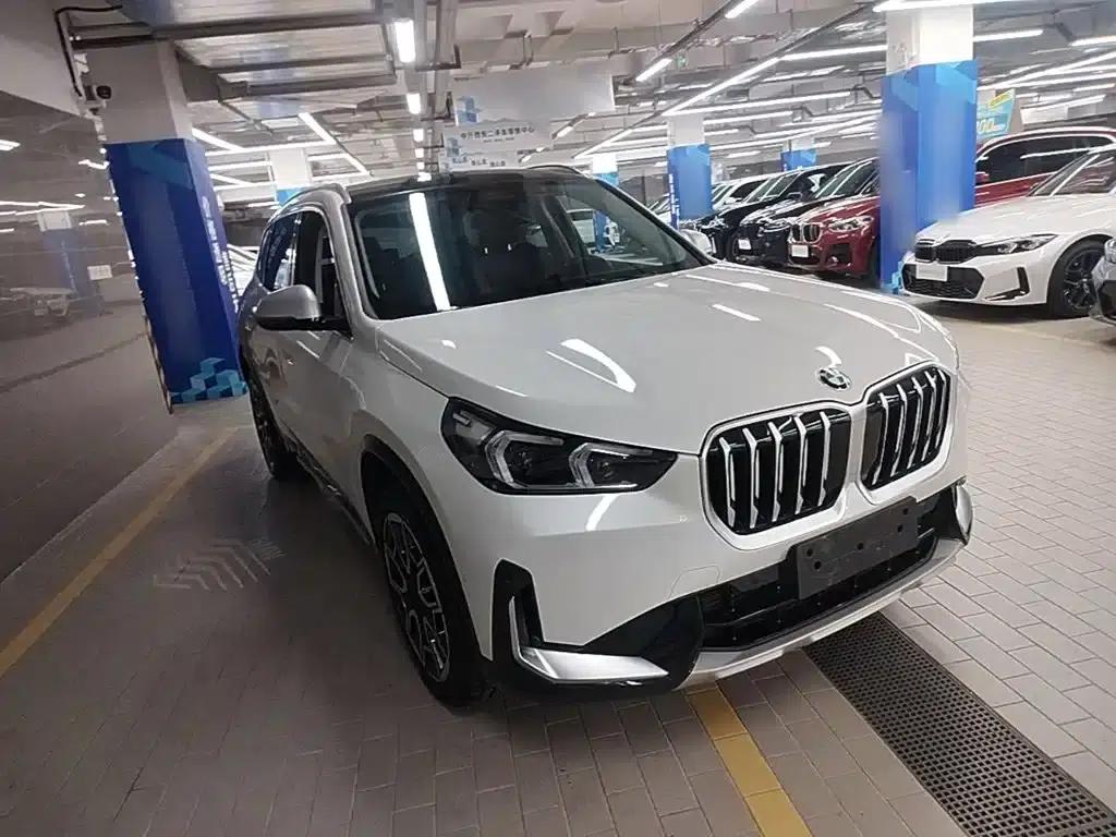 2023 BMW X1 sDrive25Li X Design Package — миниатюра 4