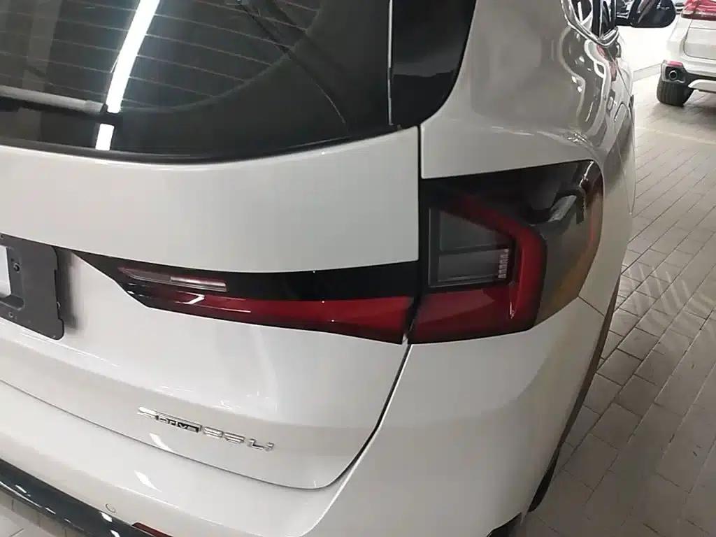 2023 BMW X1 sDrive25Li X Design Package — миниатюра 8