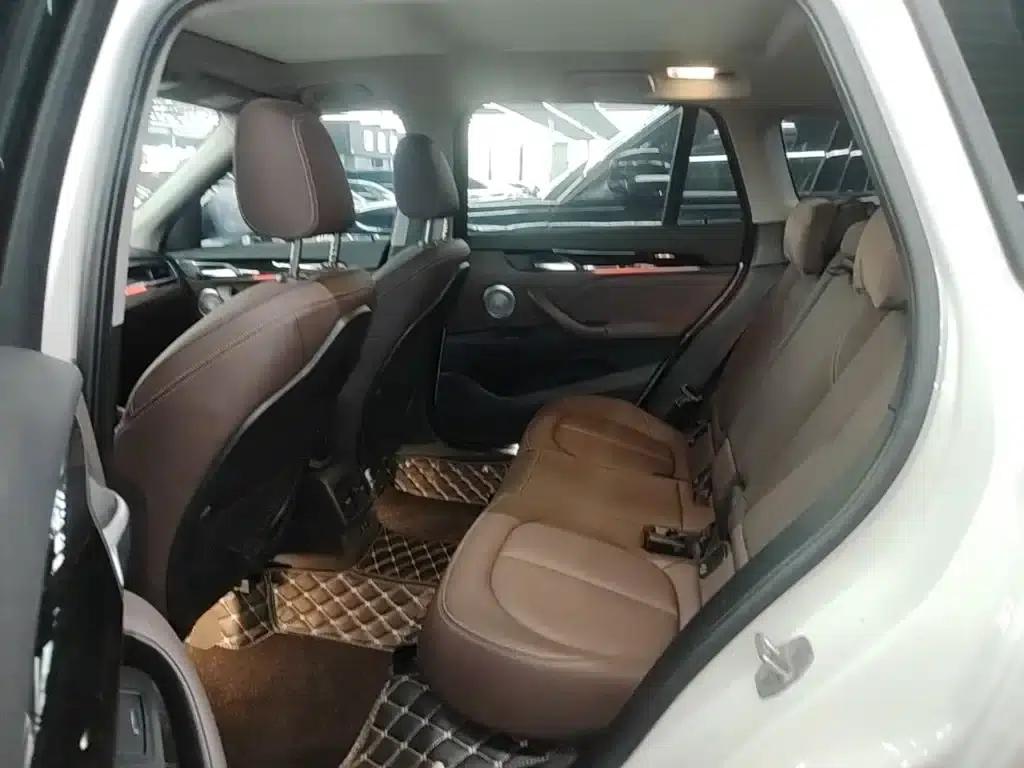 BMW X1 2021 Facelift sDrive25Li Leading Edition — миниатюра 17