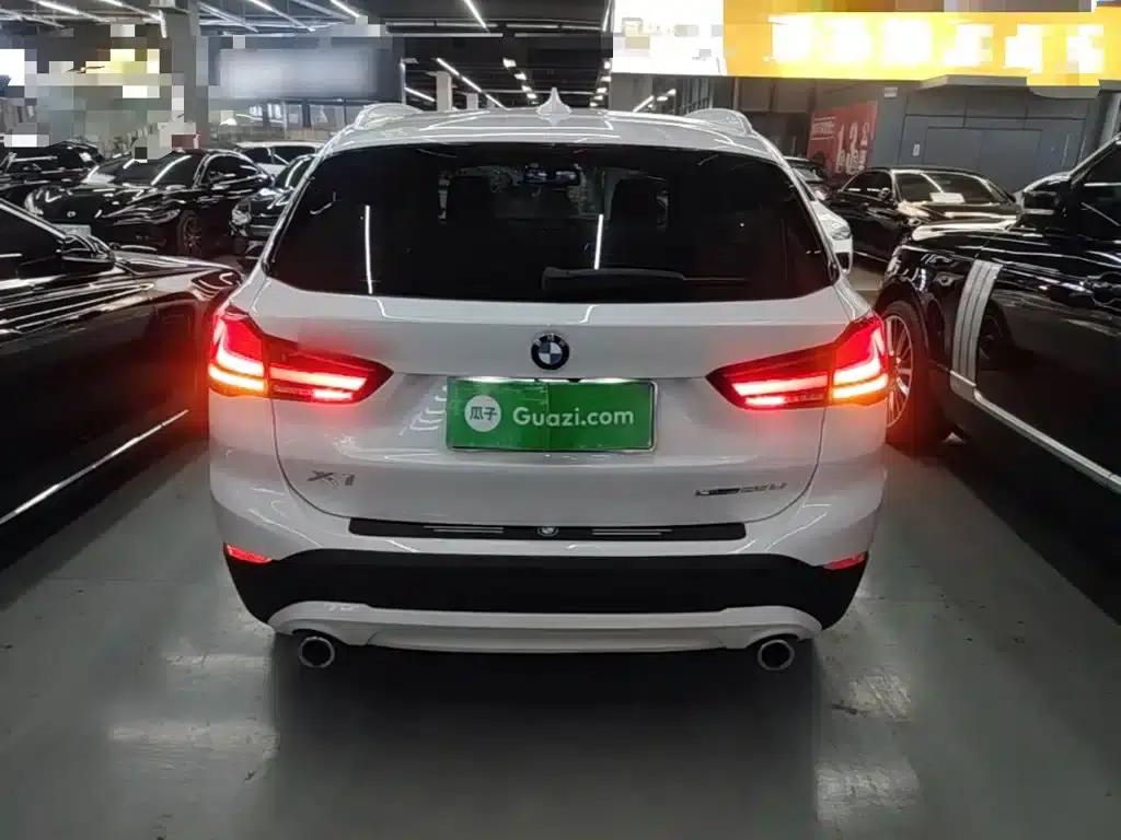 BMW X1 2021 Facelift sDrive25Li Leading Edition — миниатюра 6