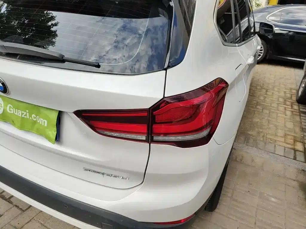 BMW X1 2020 sDrive25Li Leading Edition — миниатюра 8