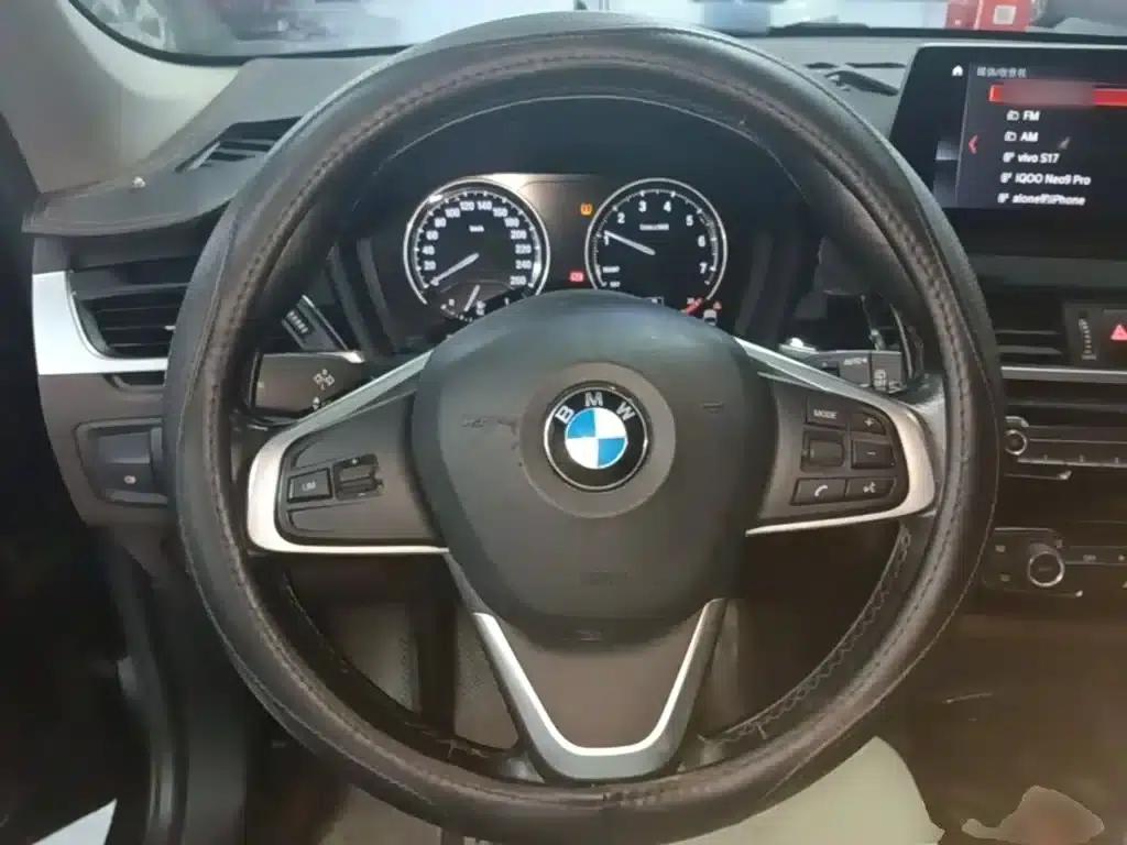 BMW X1 2020 sDrive25Li Leading Edition — миниатюра 11
