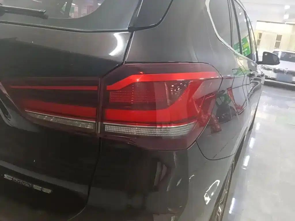 BMW X1 2020 sDrive25Li Leading Edition — миниатюра 8
