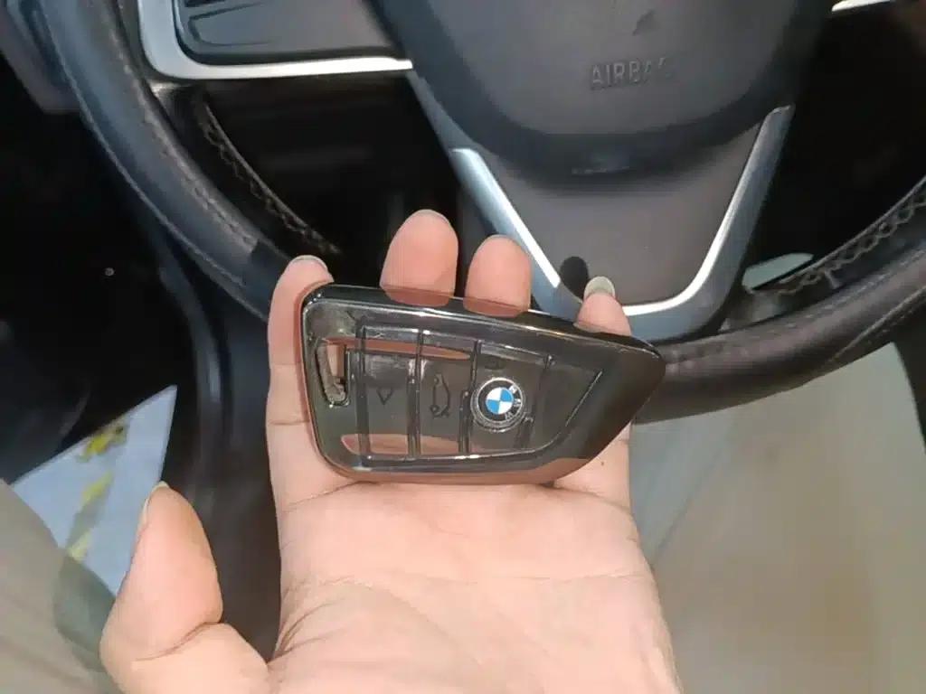 BMW X1 2020 sDrive25Li Leading Edition — миниатюра 9