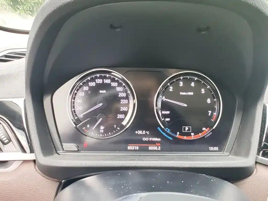 BMW X1 2020 sDrive25Li Leading Edition — миниатюра 12