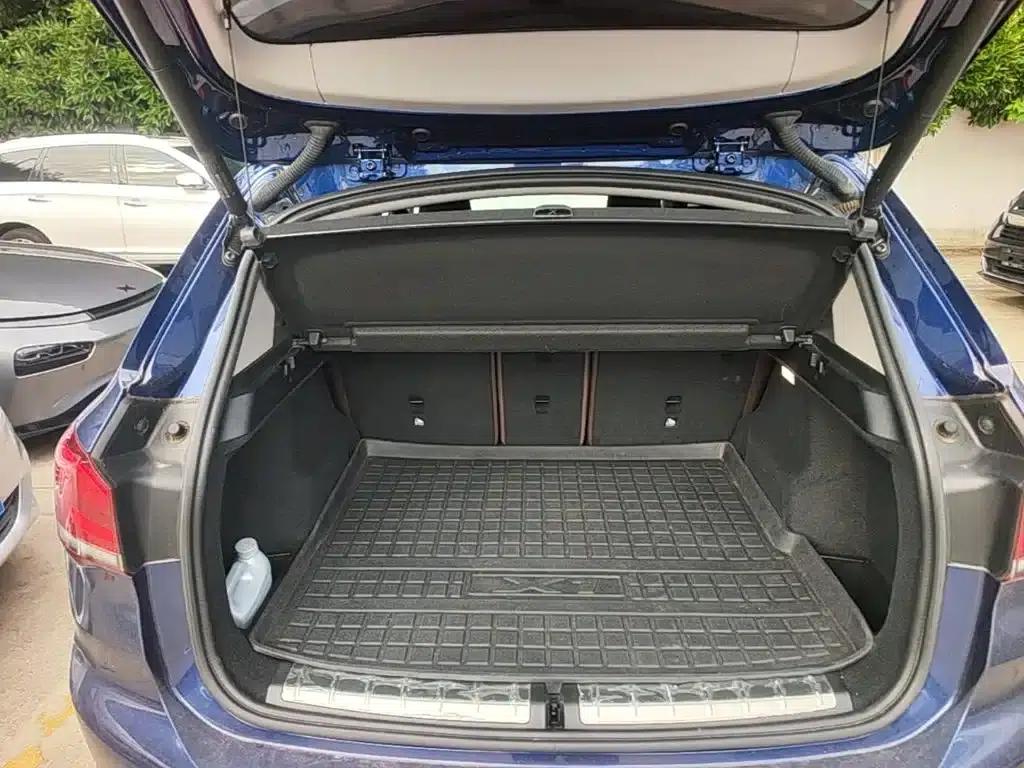 BMW X1 2020 sDrive25Li Leading Edition — миниатюра 19