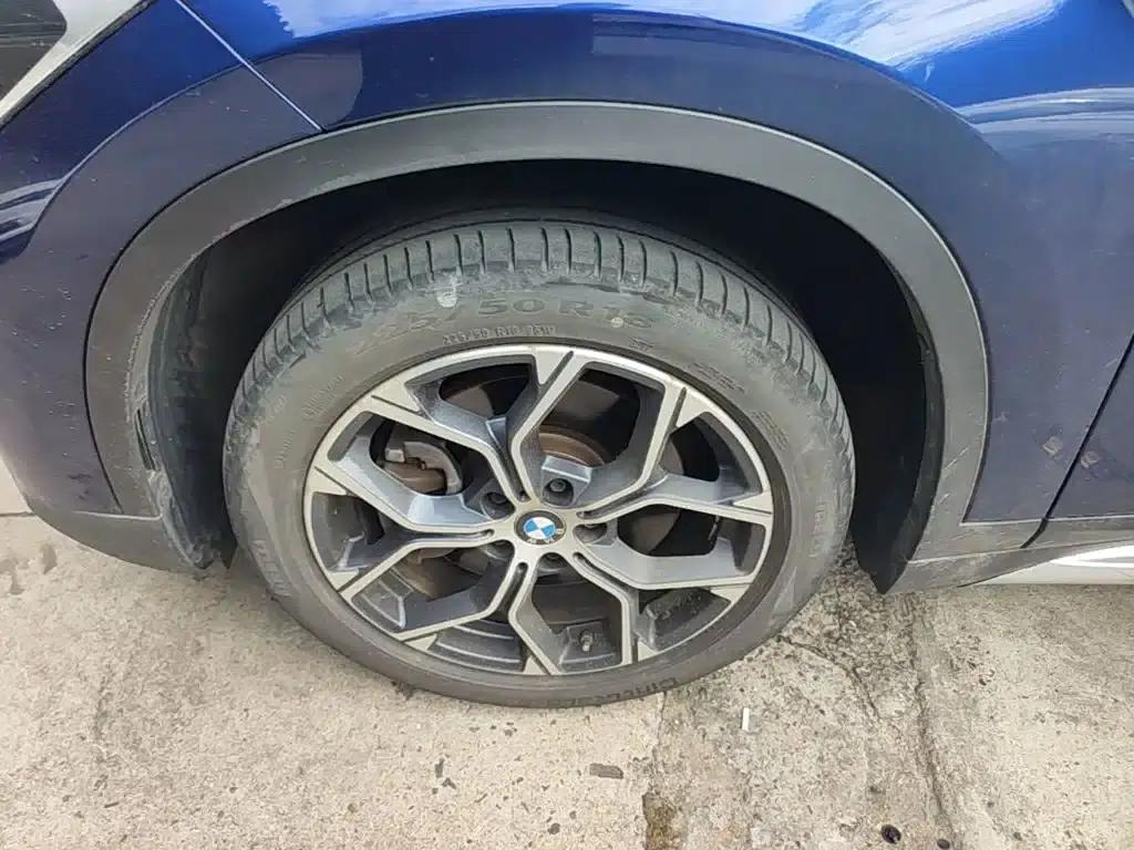 BMW X1 2020 sDrive25Li Leading Edition — миниатюра 23