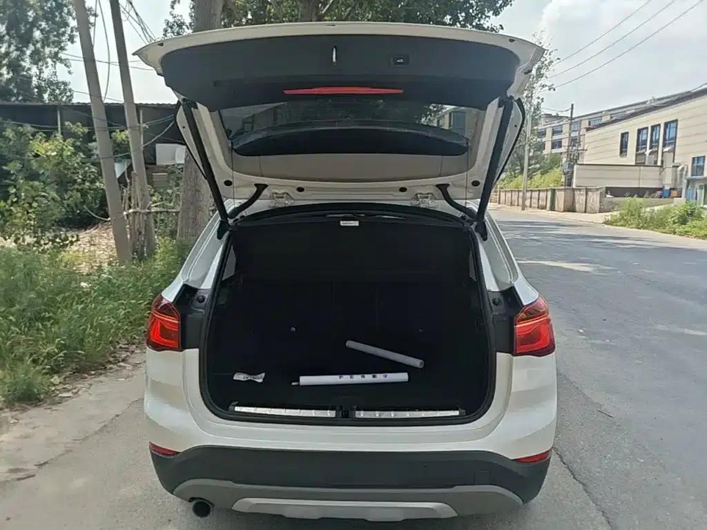 BMW X1 2018 sDrive18Li Premium — миниатюра 19