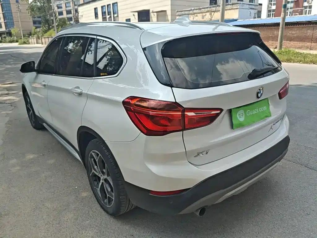 BMW X1 2018 sDrive18Li Premium — миниатюра 5