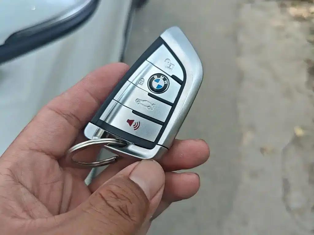 BMW X1 2018 sDrive18Li Premium — миниатюра 9