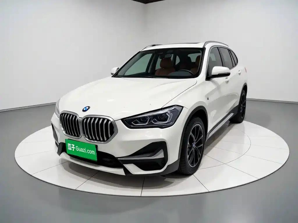 BMW X1 2021 sDrive20Li Premium — миниатюра 2
