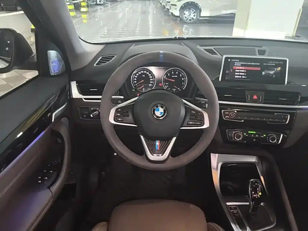 BMW X1 2020 sDrive20Li Fashion Edition — миниатюра 11