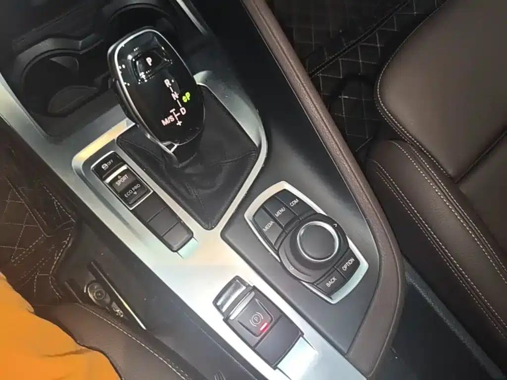 BMW X1 2020 sDrive20Li Fashion Edition — миниатюра 14