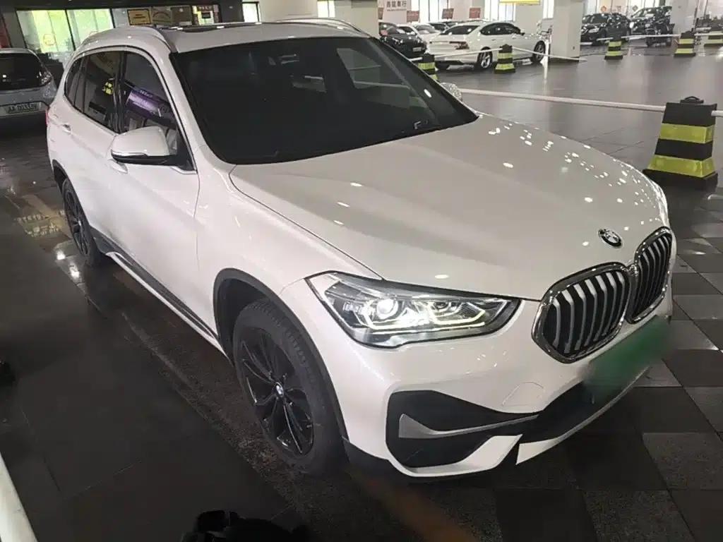 BMW X1 2020 sDrive20Li Fashion Edition — миниатюра 4