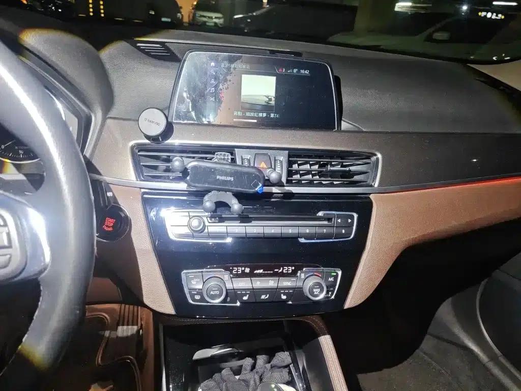 BMW X1 2018 xDrive20Li Premium — миниатюра 6