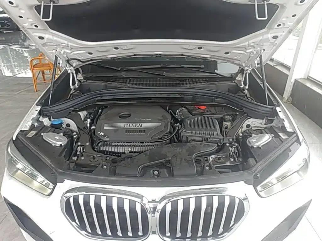BMW X1 2022 sDrive25Li Leading Edition — миниатюра 20