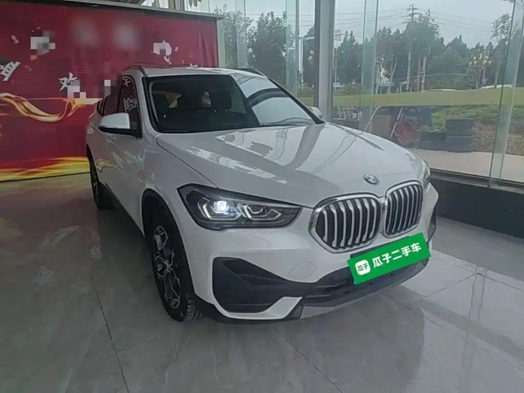 BMW X1 2022 sDrive25Li Leading Edition — миниатюра 4