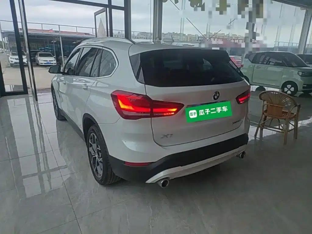 BMW X1 2022 sDrive25Li Leading Edition — миниатюра 5