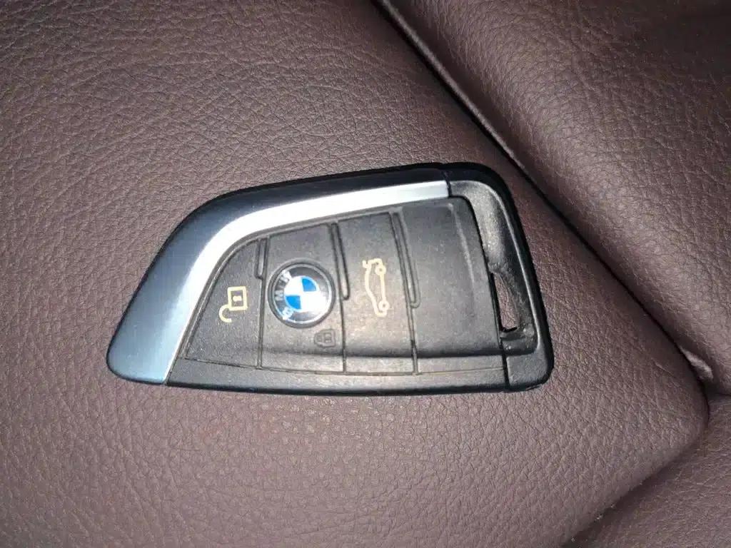BMW X1 2022 sDrive25Li Leading Edition — миниатюра 11