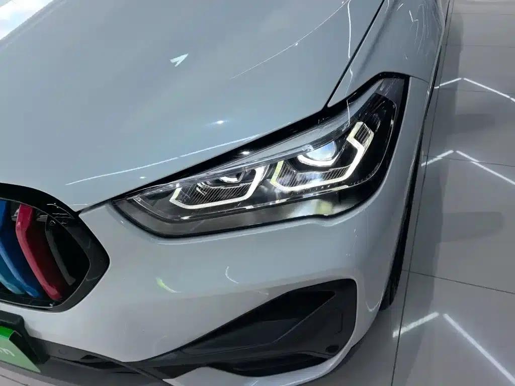 BMW X1 2022 sDrive25Li Leading Edition — миниатюра 15