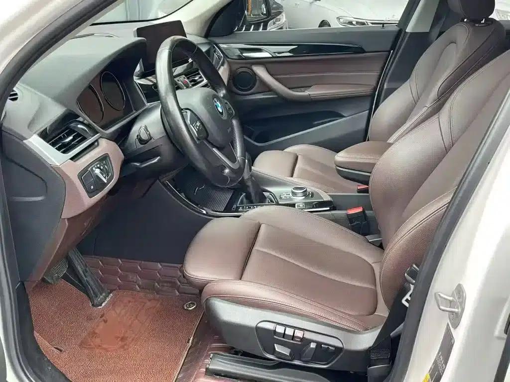 BMW X1 PHEV 2020 xDrive30Le Premium — миниатюра 15