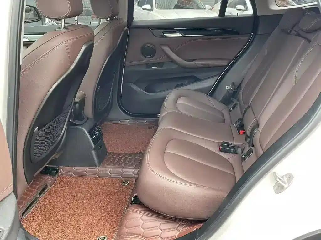 BMW X1 PHEV 2020 xDrive30Le Premium — миниатюра 17