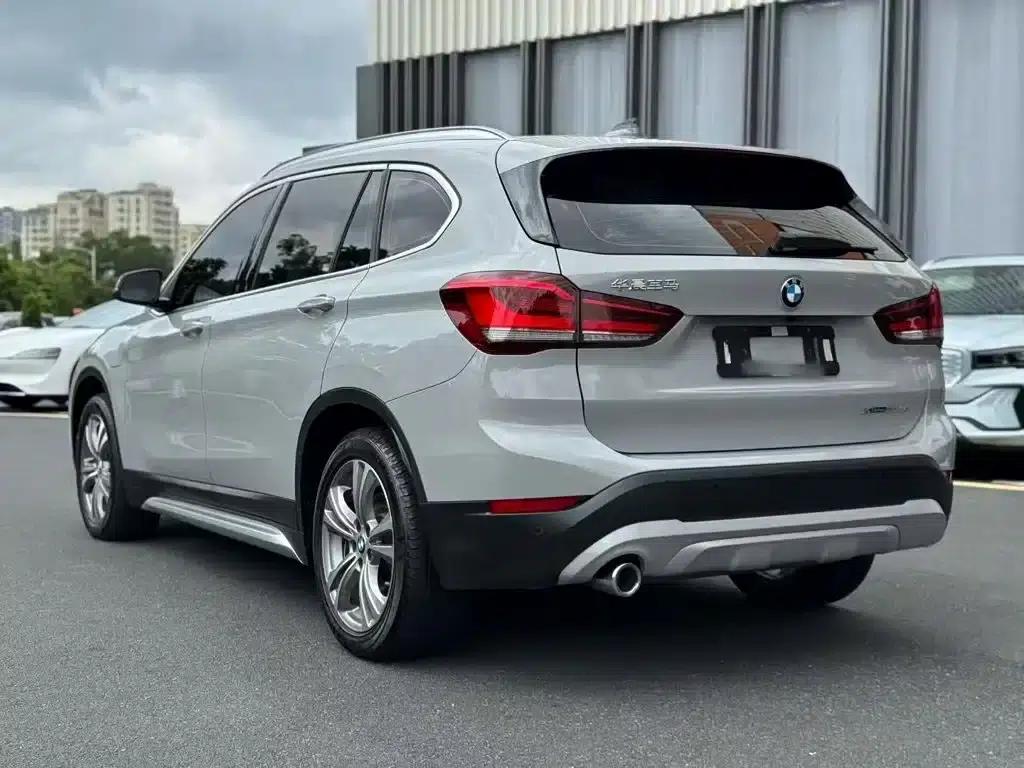 BMW X1 PHEV 2020 xDrive30Le Premium — миниатюра 5