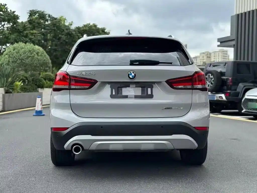 BMW X1 PHEV 2020 xDrive30Le Premium — миниатюра 6