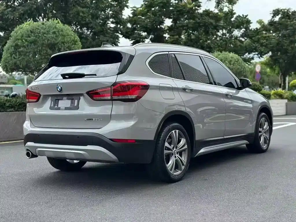 BMW X1 PHEV 2020 xDrive30Le Premium — миниатюра 7