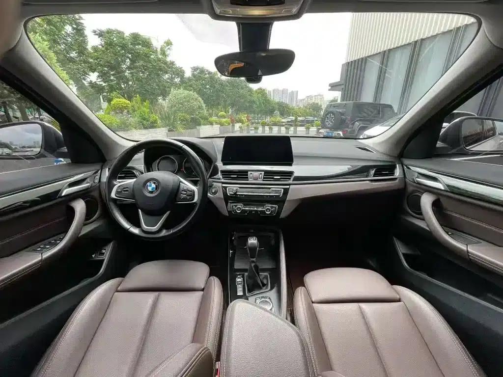 BMW X1 PHEV 2020 xDrive30Le Premium — миниатюра 10
