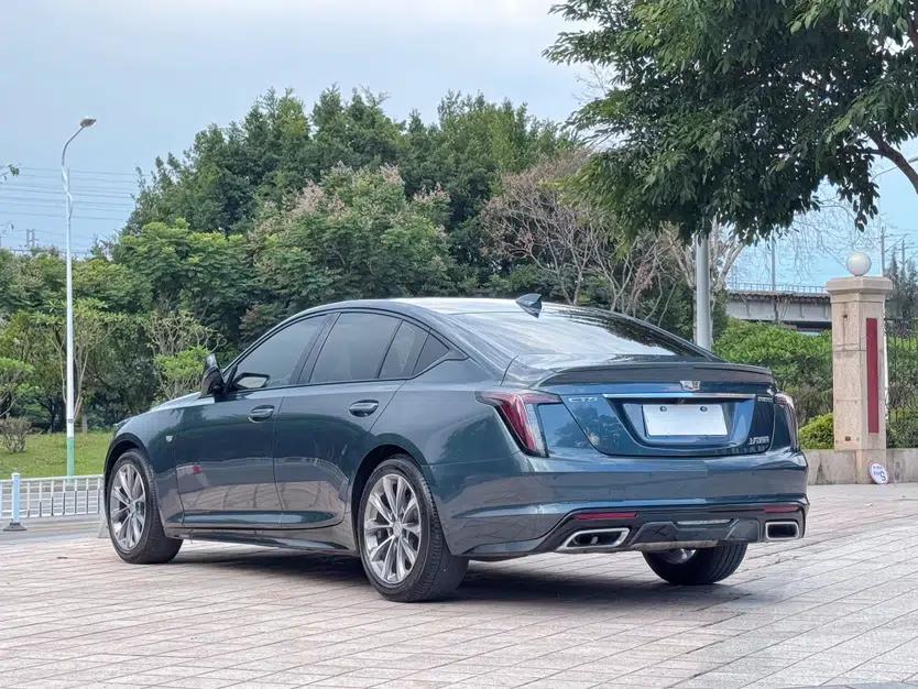 Cadillac CT5 2020 28T Leading Sport Model — миниатюра 8