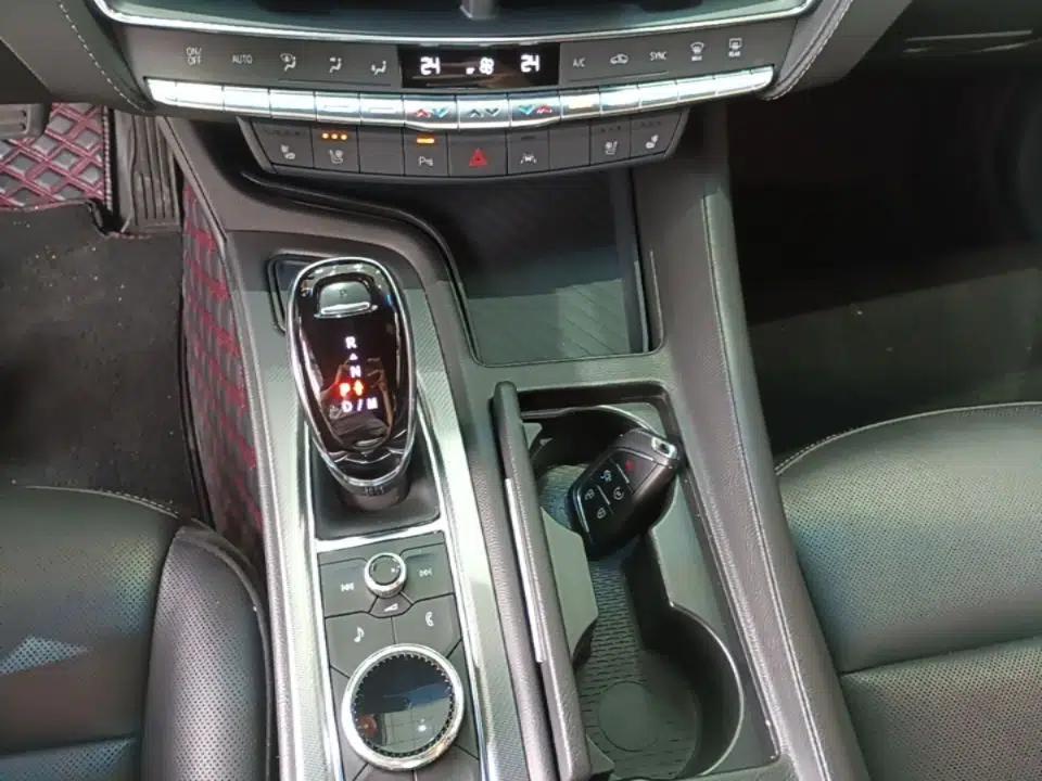 Cadillac CT5 2023 28T Luxury Edition (Standard Version) — миниатюра 16