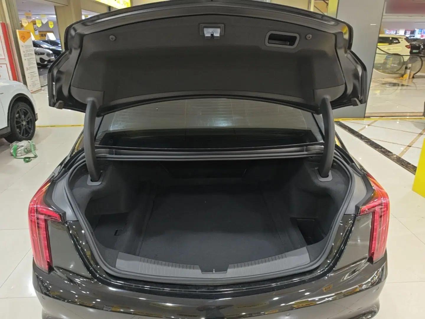 Cadillac CT5 2021 Revised 28T Luxury Version — миниатюра 27