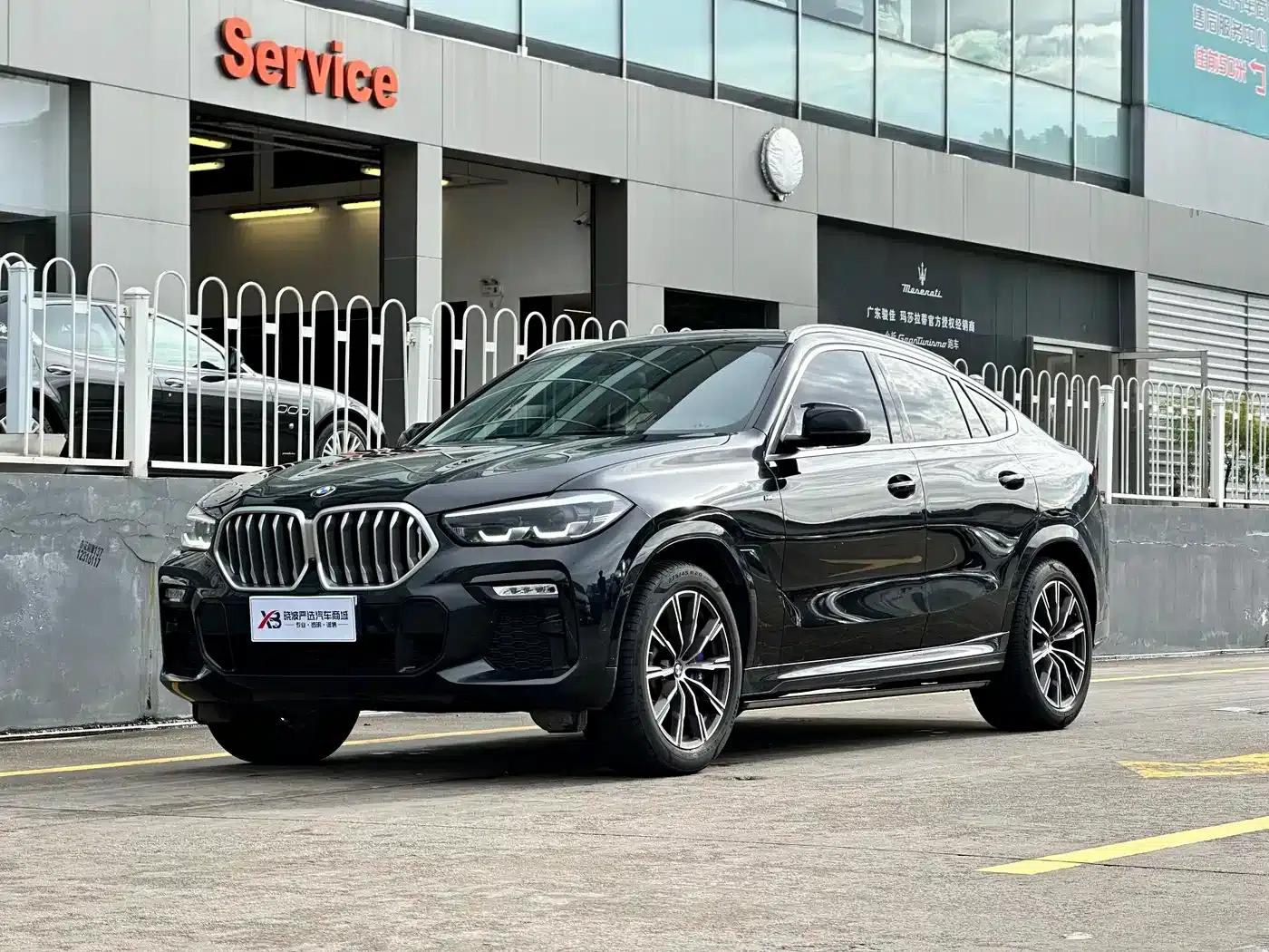 2021 BMW X6 xDrive30i M Sport Package — миниатюра 1