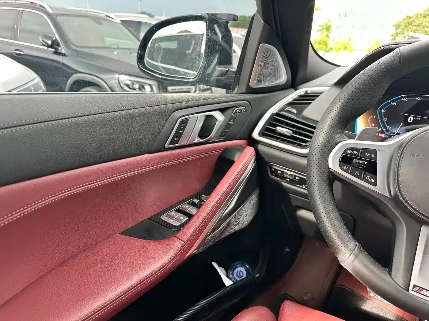 2021 BMW X6 xDrive30i M Sport Package — миниатюра 10