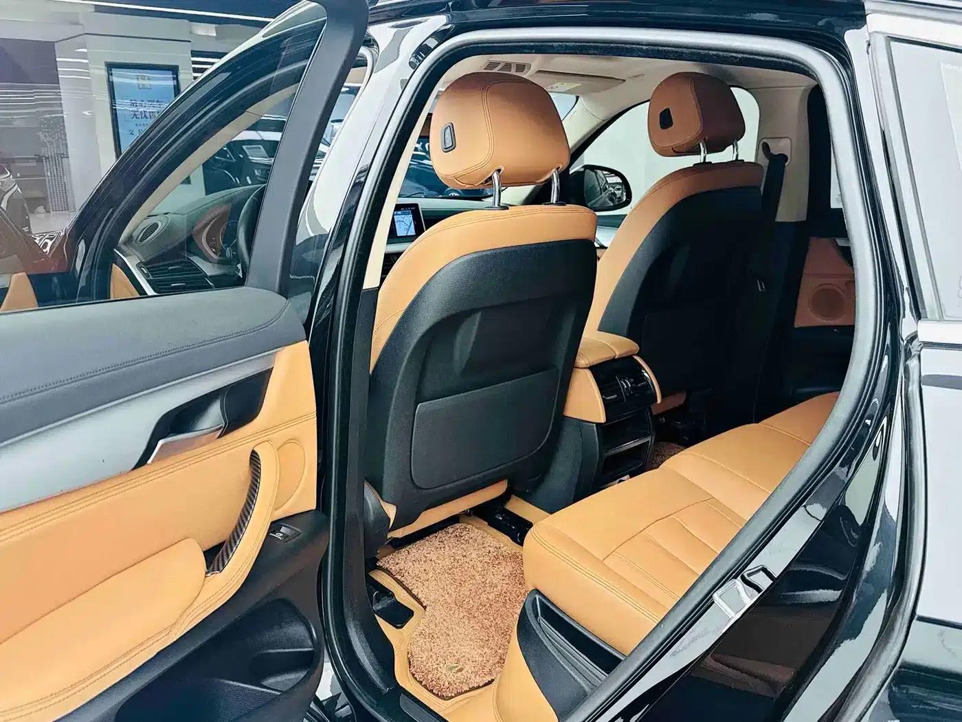 BMW X6 2017 xDrive35i Leading Edition — миниатюра 7