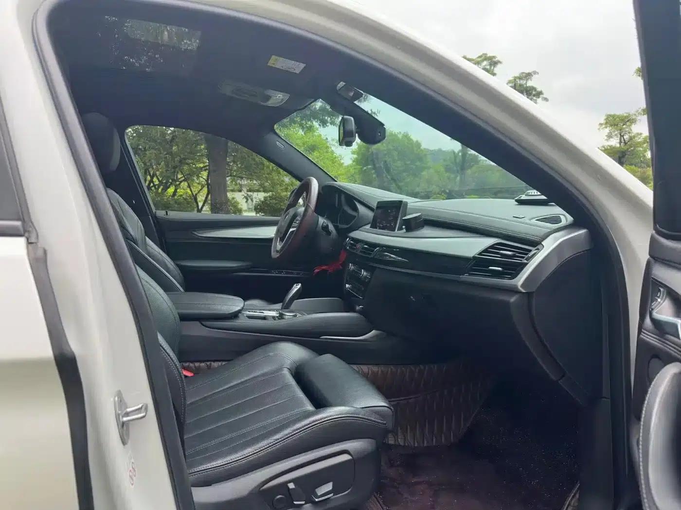 2019 BMW X6 xDrive28i M Sport Package — миниатюра 6