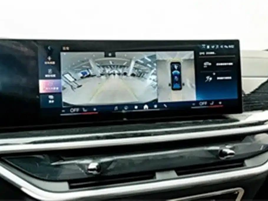 2023 BMW X6 xDrive40i M Sport Package — миниатюра 9