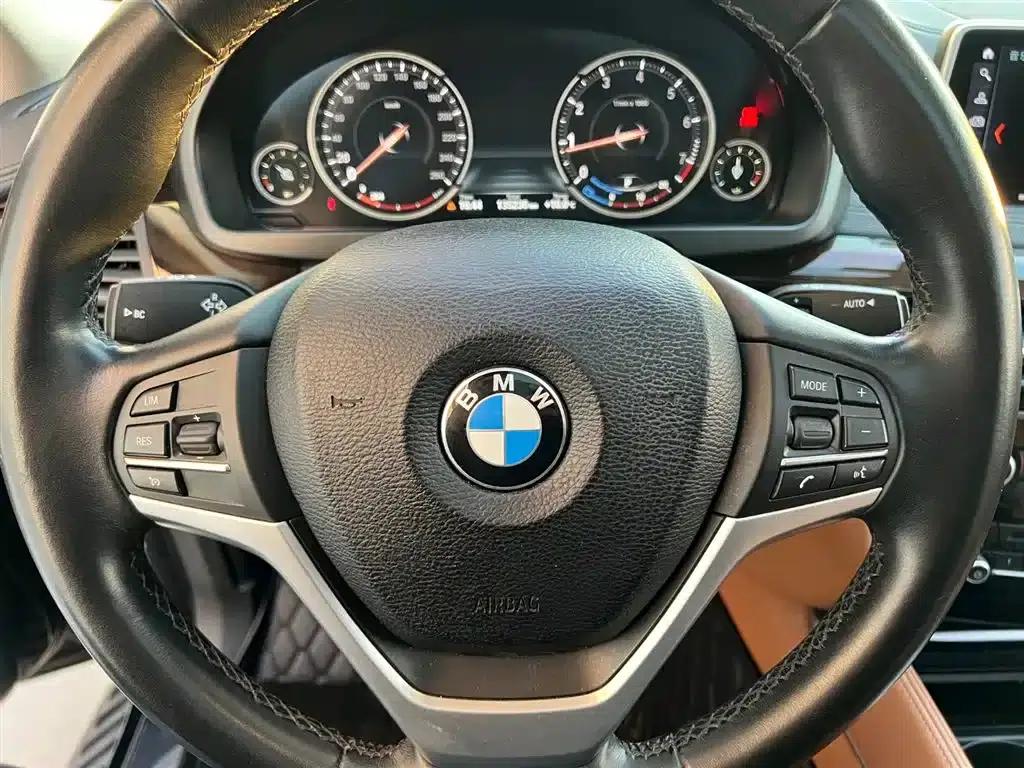 BMW X6 2018 xDrive28i — миниатюра 13