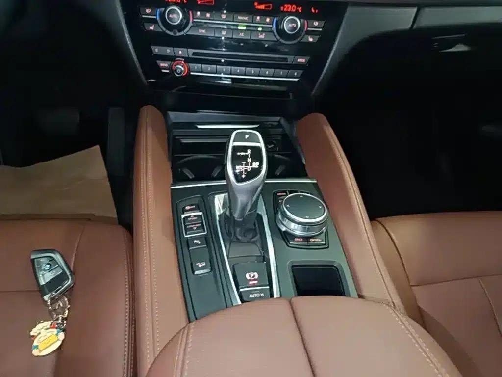 BMW X6 2017 xDrive35i Leading Edition — миниатюра 14