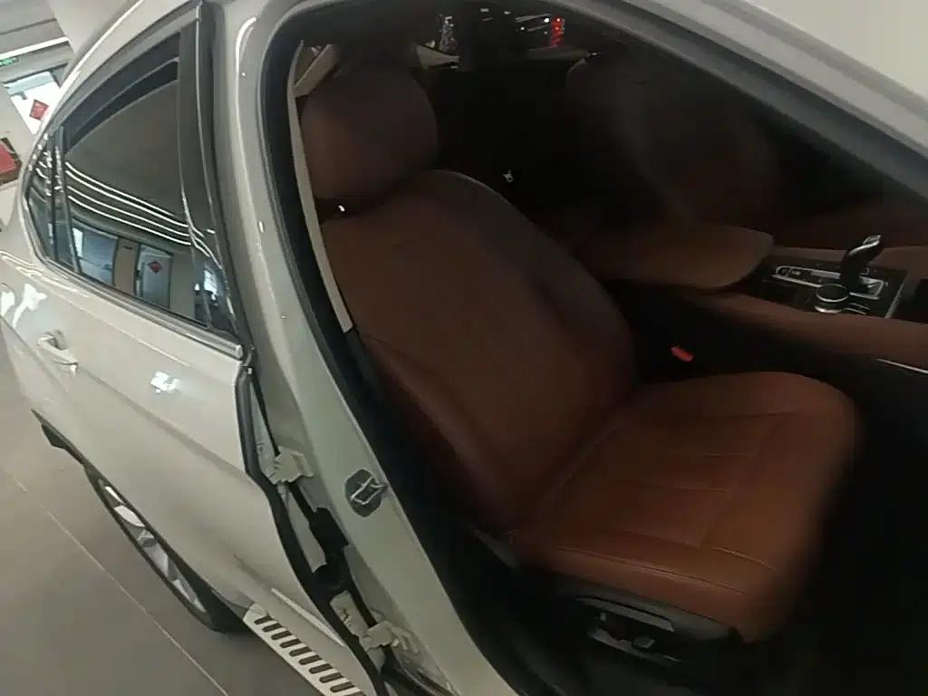 BMW X6 2017 xDrive35i Leading Edition — миниатюра 25