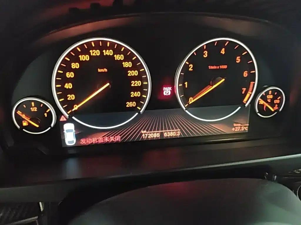 BMW X6 2015 xDrive35i Leading Edition — миниатюра 12