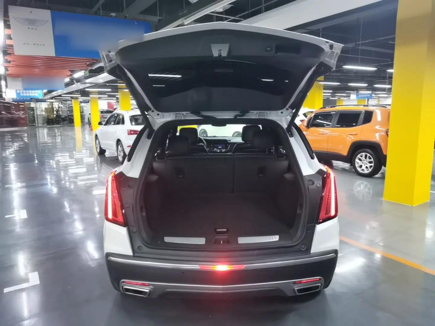 Cadillac XT5 2021 28T Four-Wheel Drive Luxury Version — миниатюра 22