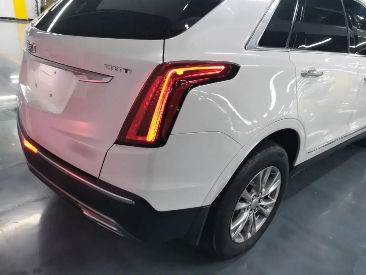 Cadillac XT5 2021 28T Four-Wheel Drive Luxury Version — миниатюра 9