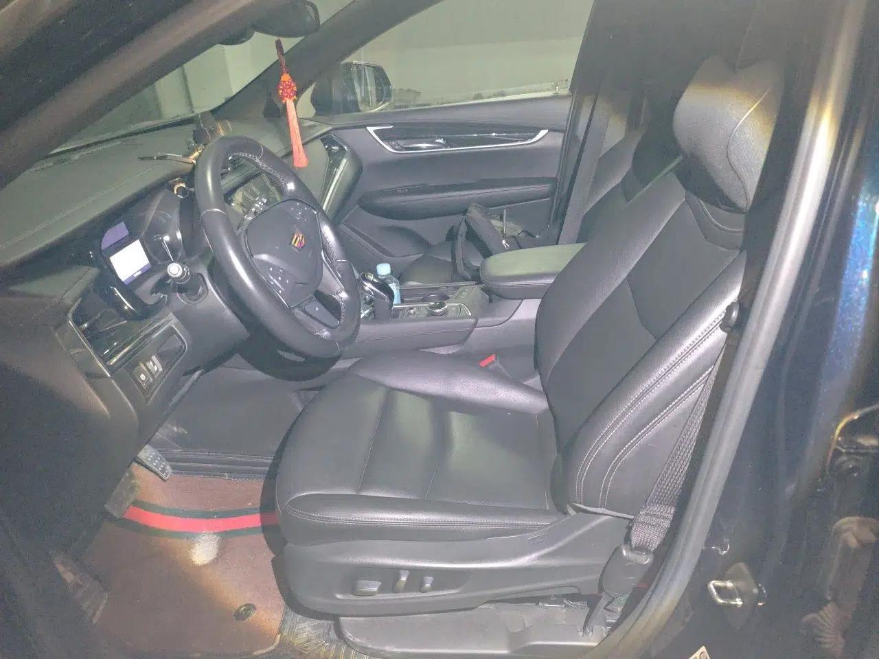Cadillac XT5 2021 2.0T Two-Wheel Drive Luxury Version — миниатюра 15